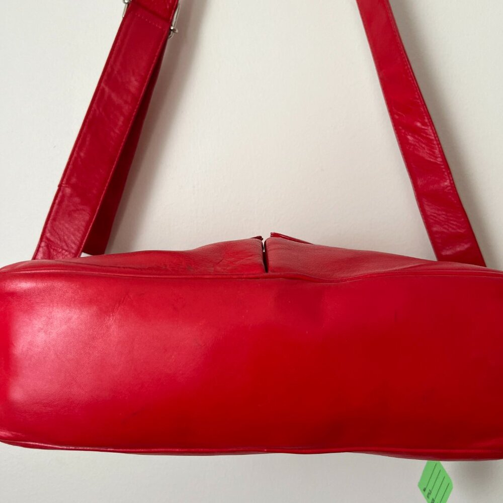 Leather Handbag - Italy - Picture 2 of 16